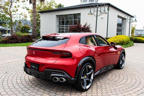 2024 Ferrari Purosangue 