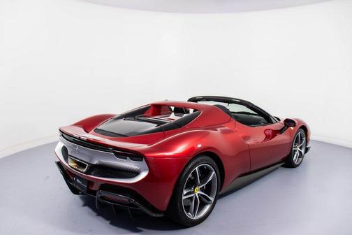 2023 Ferrari 296 GTS 