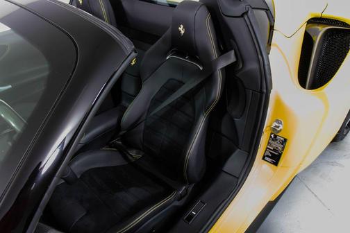 Giallo Modena 2023 Ferrari SF90 Spider Base