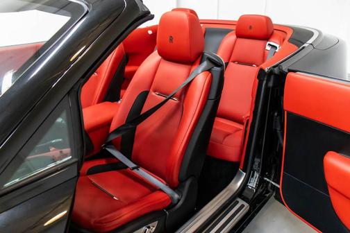 Black 2020 Rolls-Royce Dawn