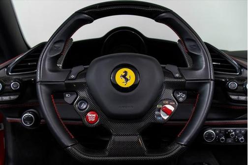 2019 Ferrari 488 Spider Base