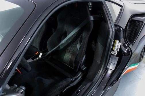 2020 Ferrari 488 Pista Base