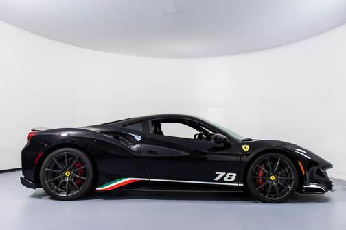 2020 Ferrari 488 Pista Base
