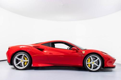 2022 Ferrari F8 Tributo Base