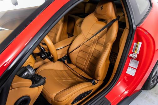 2014 Ferrari F12berlinetta Base