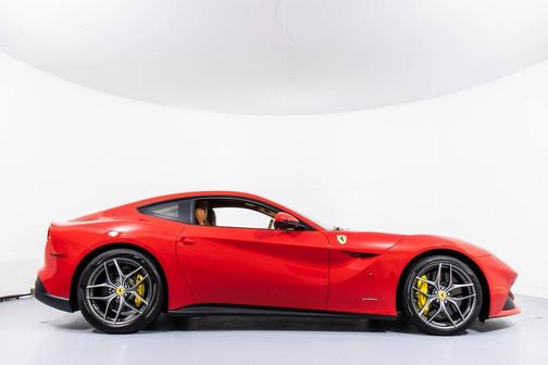 2014 Ferrari F12berlinetta Base