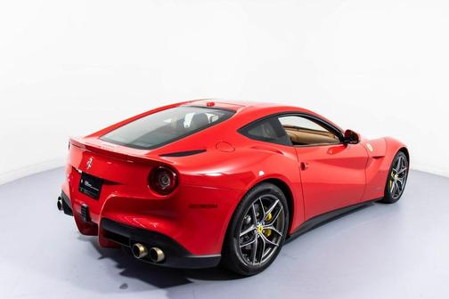 2014 Ferrari F12berlinetta Base