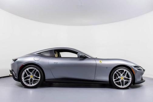 2024 Ferrari Roma Base