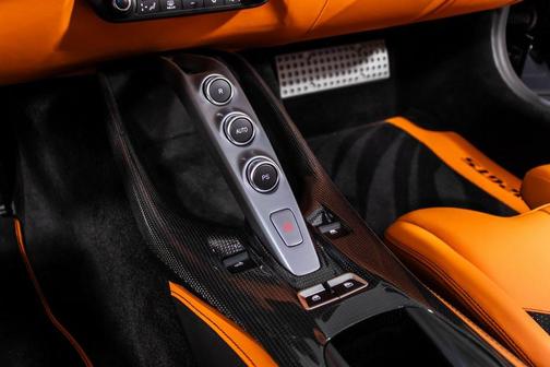 2023 Ferrari 812 GTS Base