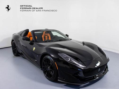 2023 Ferrari 812 GTS Base