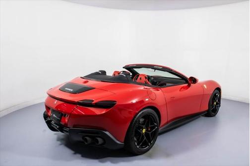 2024 Ferrari Roma Spider