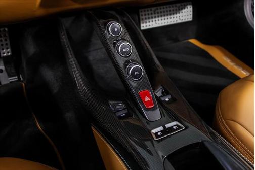 2022 Ferrari 812 GTS Base