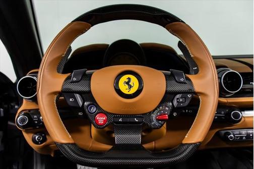 2022 Ferrari 812 GTS Base