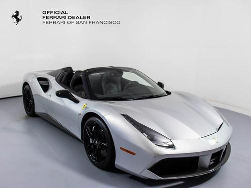 2017 Ferrari 488 Spider Base