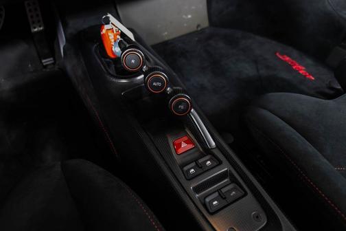 2020 Ferrari 488 Pista Spider Base