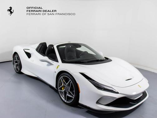 Bianco Cervino 2022 Ferrari F8 Spider