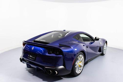 2019 Ferrari 812 Superfast Base