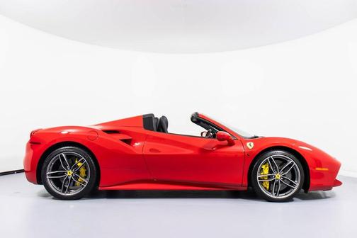 2018 Ferrari 488 Spider Base