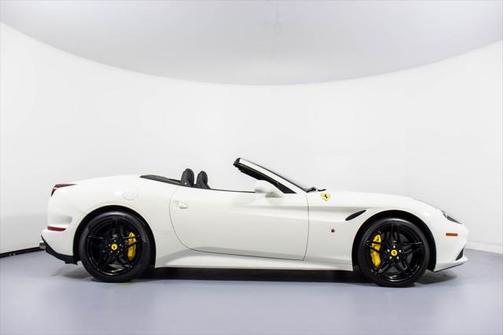 2017 Ferrari California T