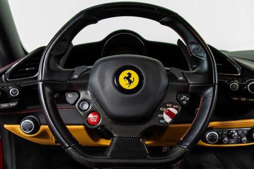 2017 Ferrari 488 GTB Base