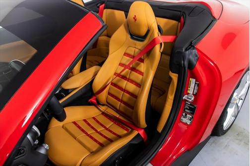 2022 Ferrari Portofino Base