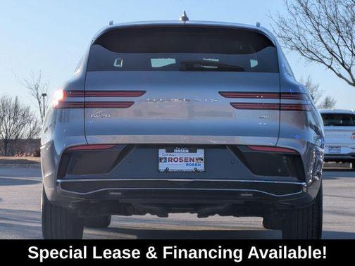 2026 Genesis GV70 2.5T