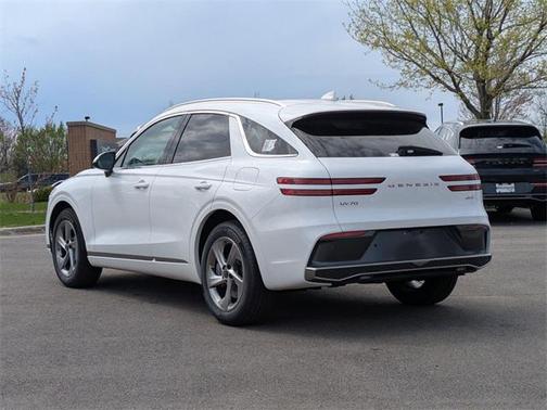 2026 Genesis GV70 2.5T Select