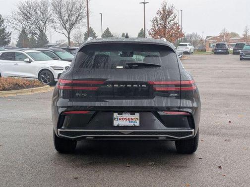 2026 Genesis GV70 2.5T Advanced