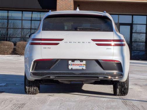 2026 Genesis GV70 2.5T Select