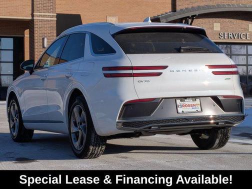 2026 Genesis GV70 2.5T Select