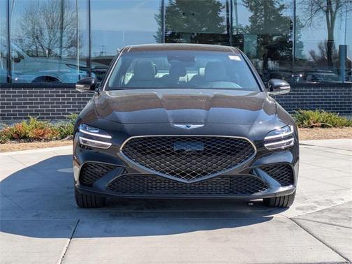 2023 Genesis G70 2.0T AWD