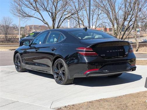 2023 Genesis G70 2.0T AWD