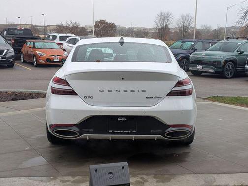 2025 Genesis G70 3.3T AWD Sport Advanced