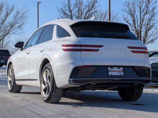 2026 Genesis GV70 2.5T