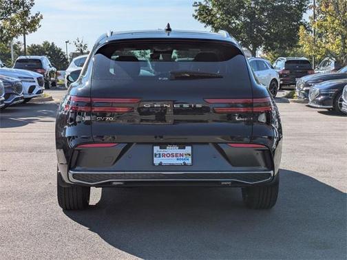 2026 Genesis GV70 2.5T Advanced