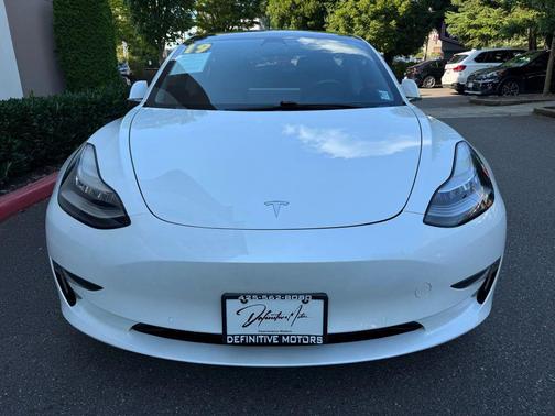 2019 Tesla Model 3 Performance