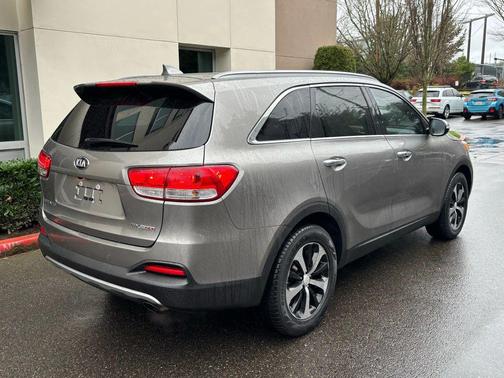 2017 Kia Sorento EX