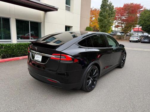2017 Tesla Model X 90D