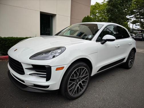 2021 Porsche Macan Base