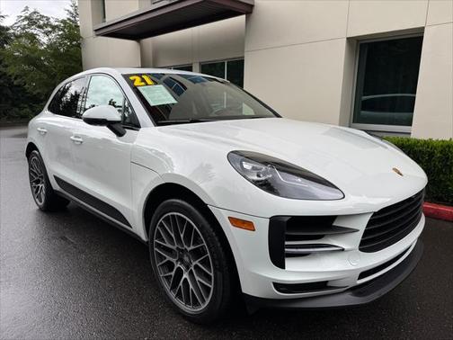 2021 Porsche Macan Base