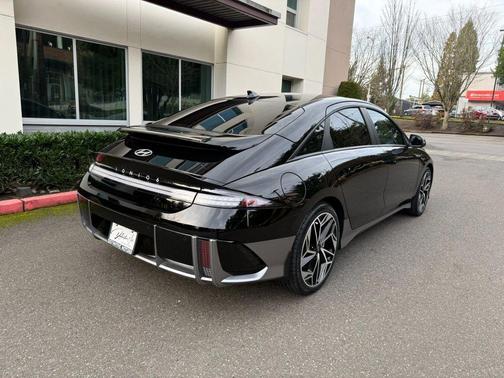 2023 Hyundai IONIQ 6 SEL