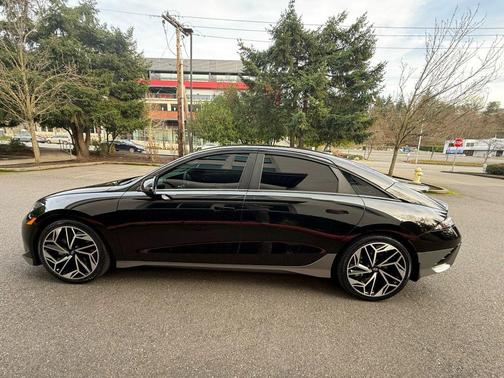 2023 Hyundai IONIQ 6 SEL