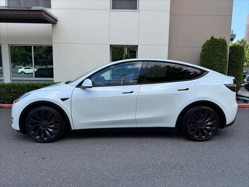 2023 Tesla Model Y Performance Dual Motor All-Wheel Drive