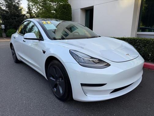 2022 Tesla Model 3 Long Range