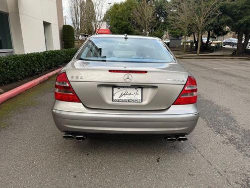 2006 Mercedes-Benz E-Class E 55 AMG Sedan 4D