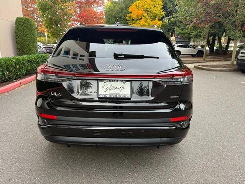 2023 Audi Q4 e-tron Premium Plus 50 quattro