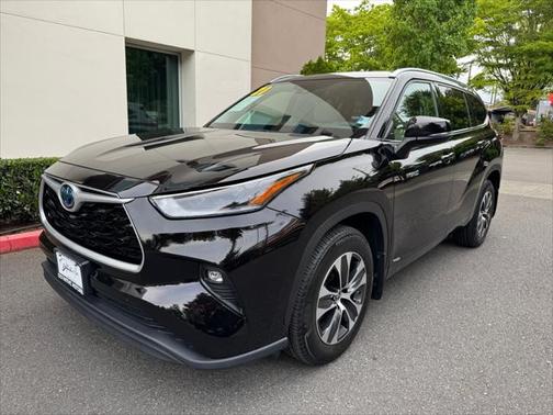 2021 Toyota Highlander Hybrid XLE
