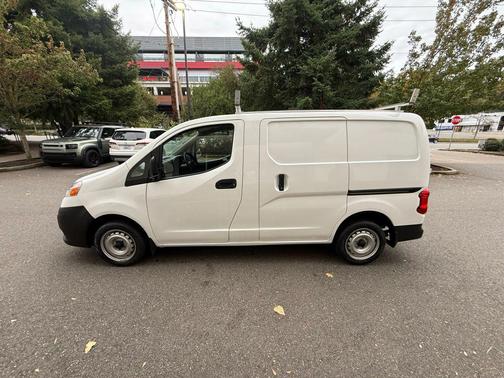 2016 Nissan NV200 S