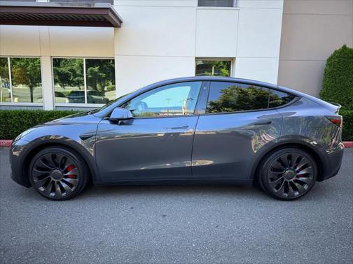 2022 Tesla Model Y Performance Dual Motor All-Wheel Drive