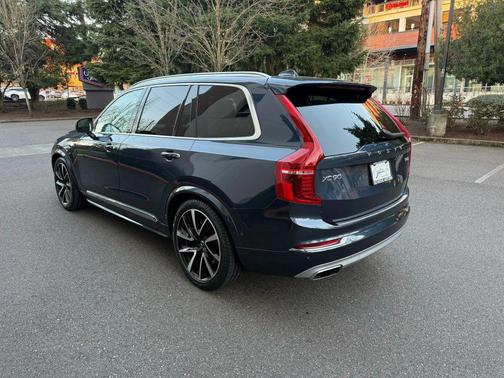 2019 Volvo XC90 T6 Inscription
